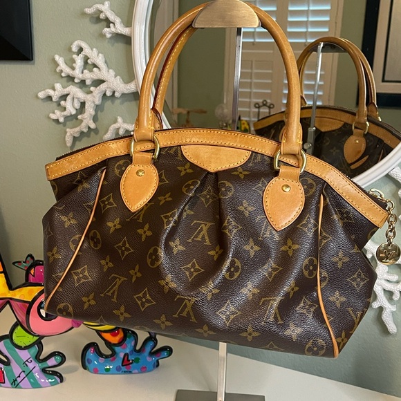 Louis Vuitton Tivoli Handbag PM - Picture 4 of 7